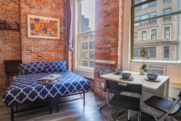 Iconic flat along Midtown west NYC-10321