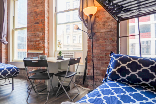 Iconic flat along Midtown west NYC-10327