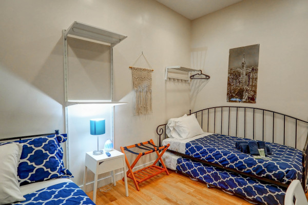 The Little Midtown Studio-10445