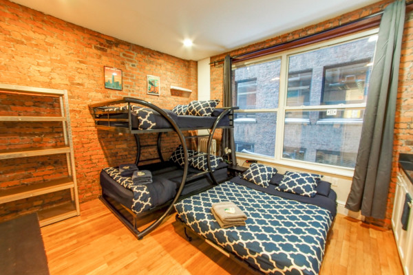 Chic Executive Studio-10548