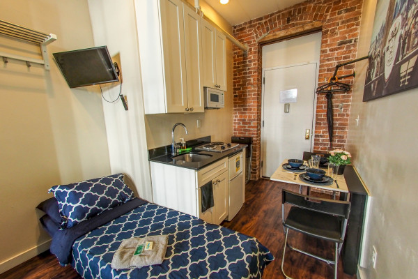 Nice Studio in Midtown Manhattan-10639