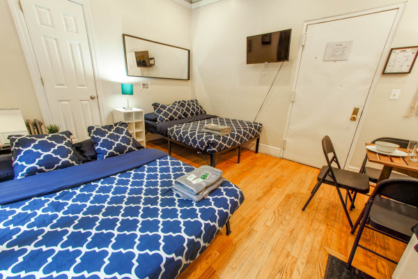 Amazing Midtown Studio-10692