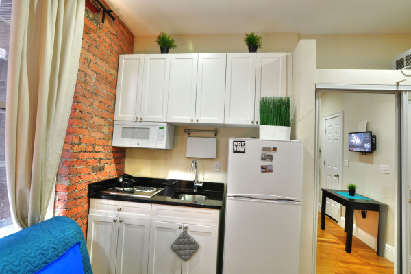 Chic Executive Studio-9516