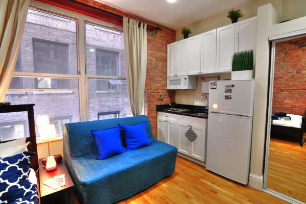 Chic Executive Studio-9526