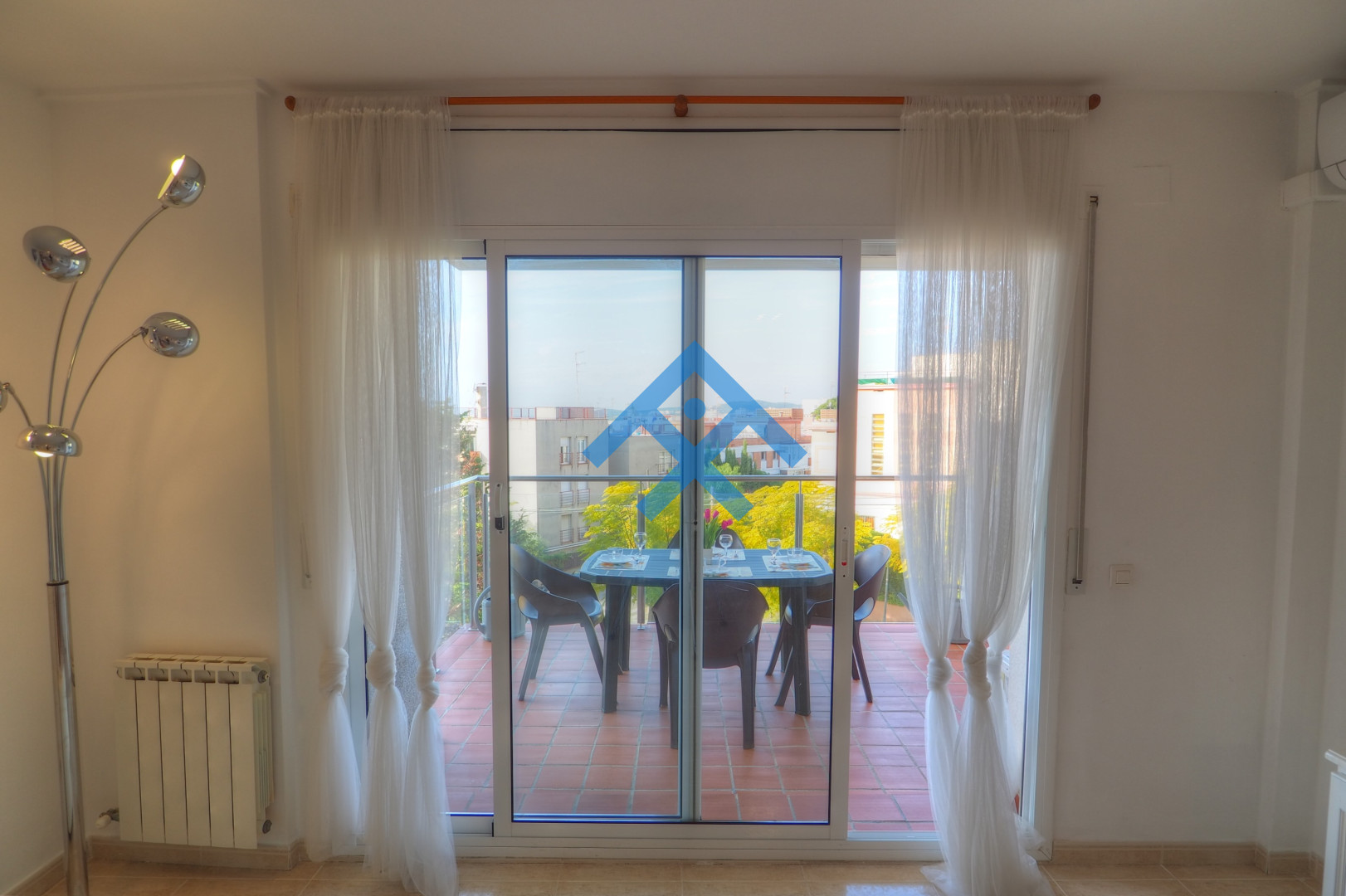Molins Apartment - 10372