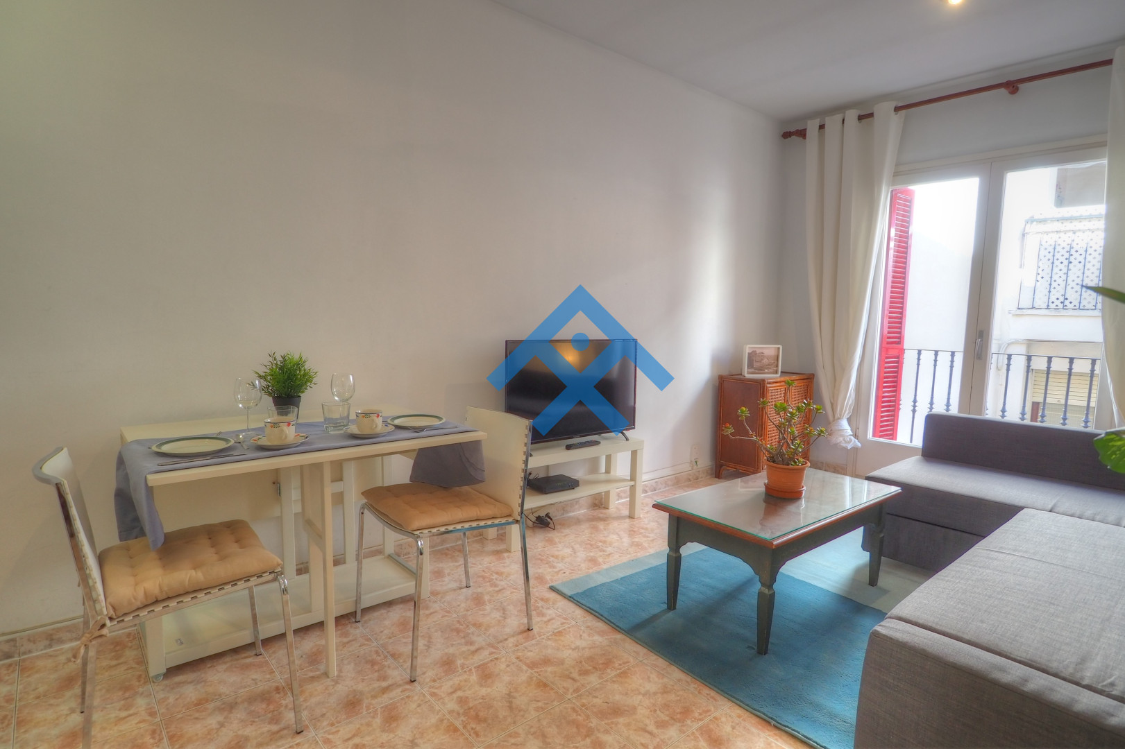 Balcony View Apartment - 10614