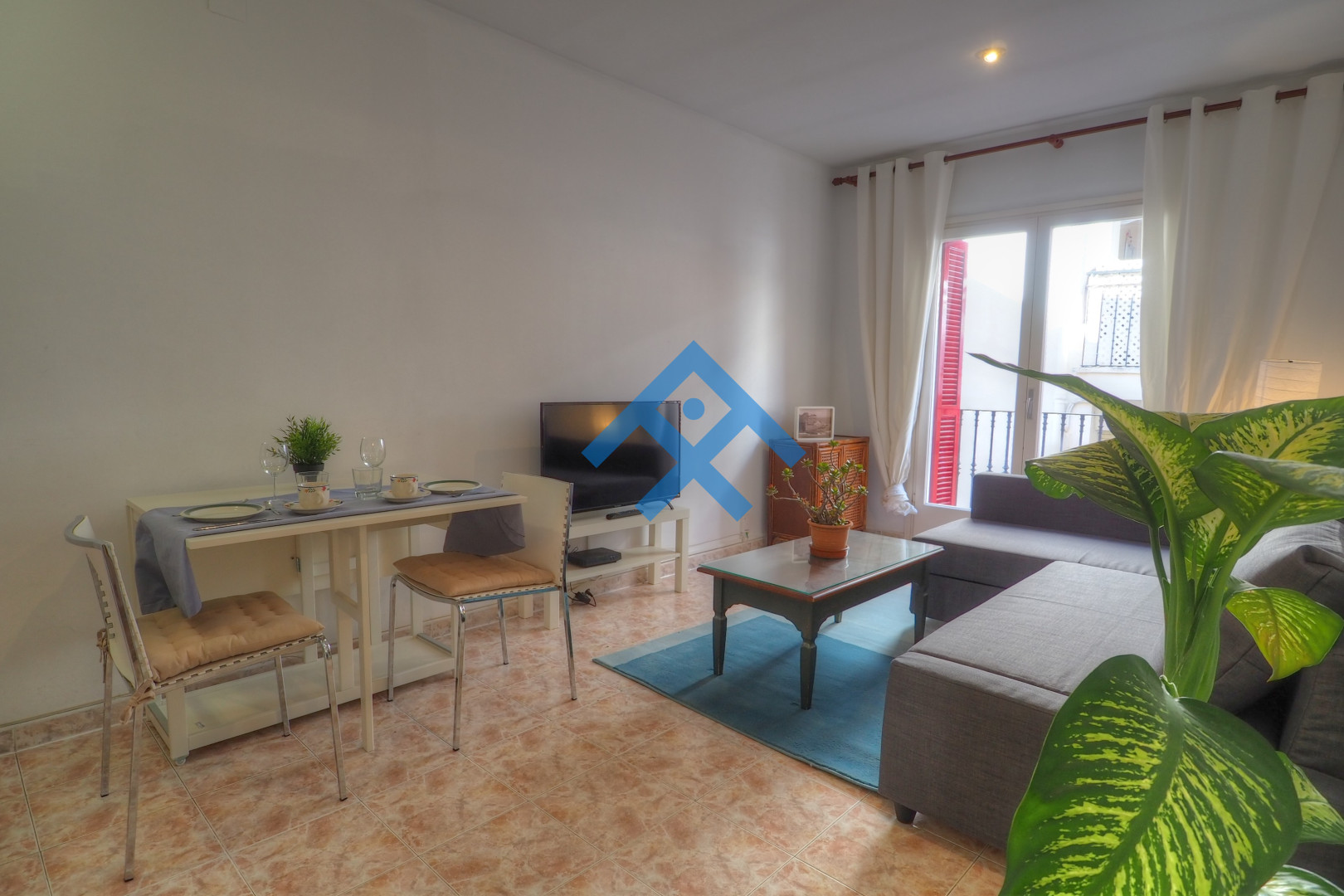 Balcony View Apartment - 10626