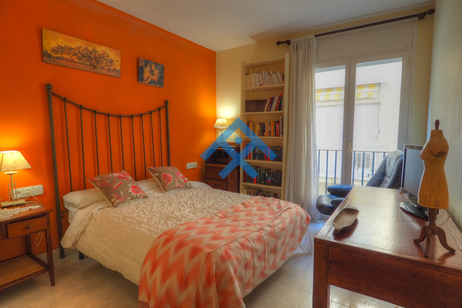 Center Family Apartment - 10649