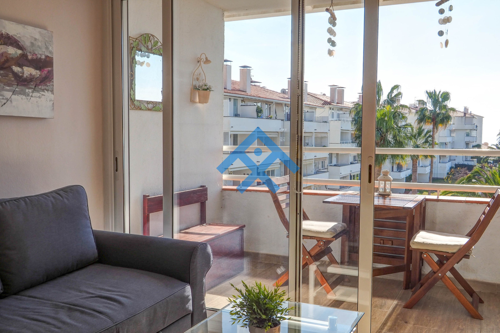 Seaside Cozy Apartment - 10946