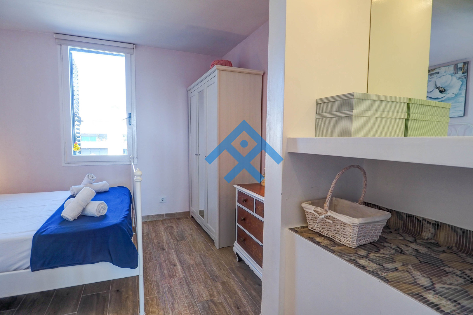 Seaside Cozy Apartment - 10947