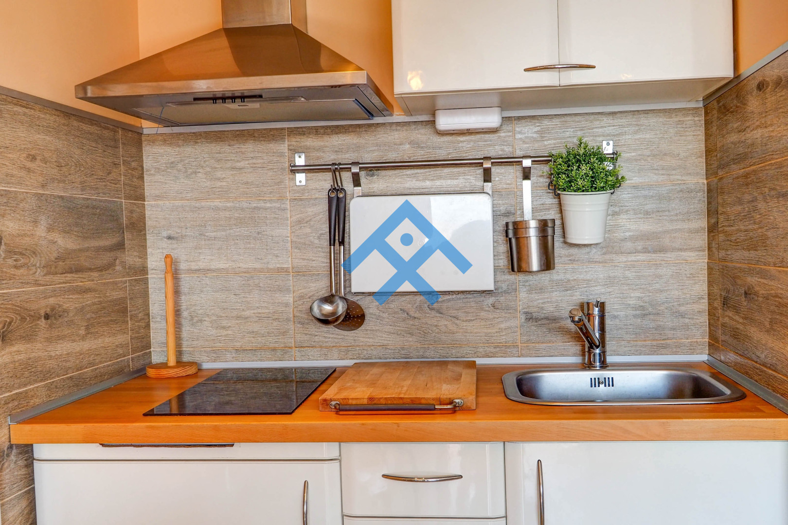 Seaside Cozy Apartment - 10961