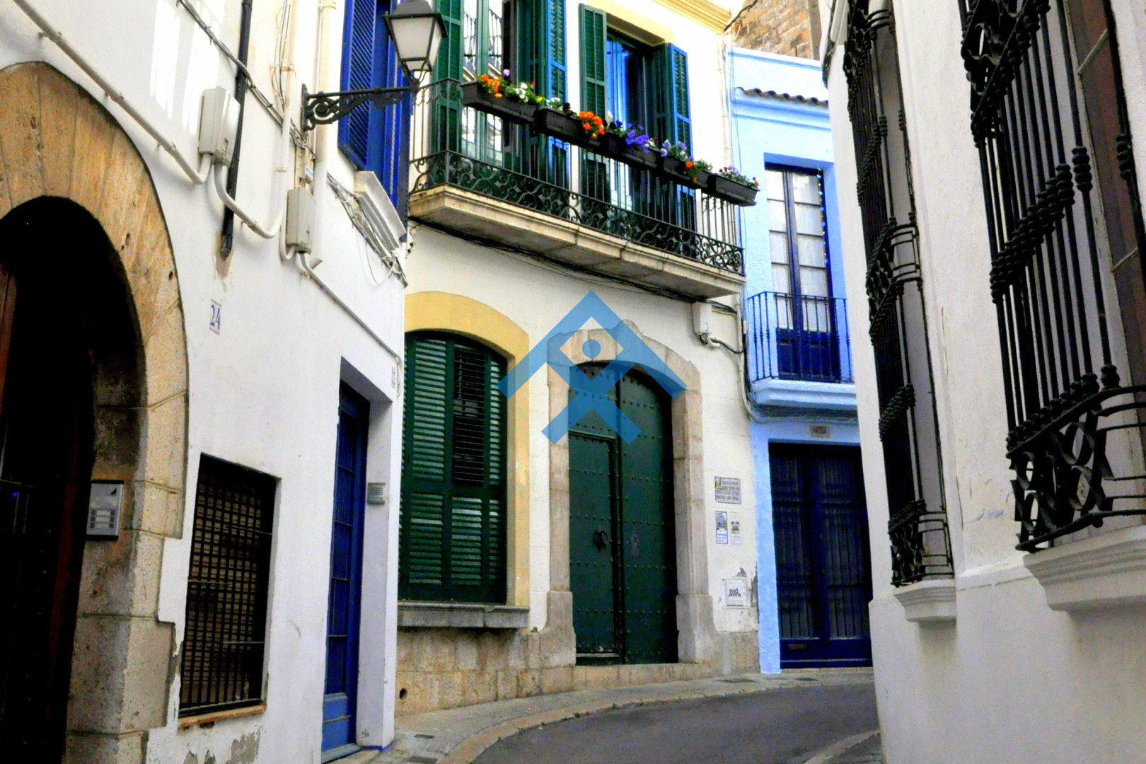 Charming House next to the beach - 11728