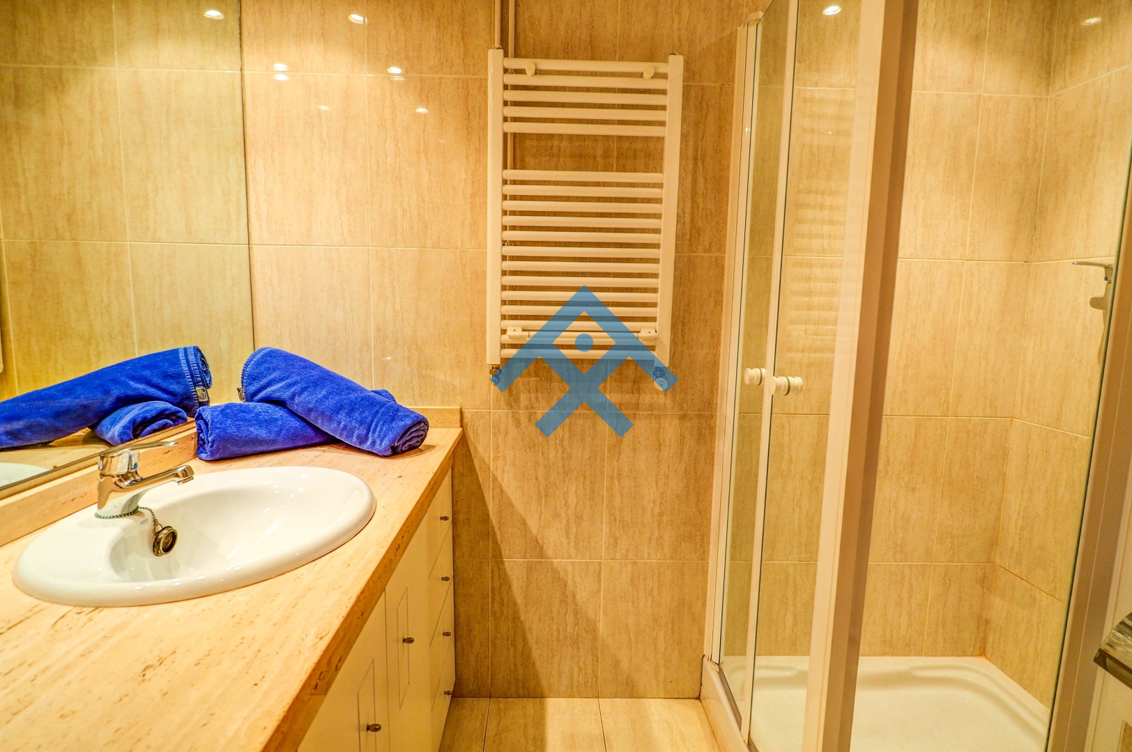 Aire Apartment - 12166