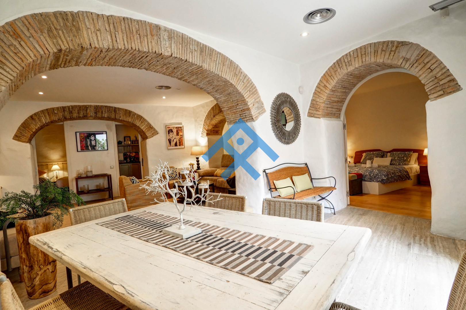 Charming House next to the beach - 12399
