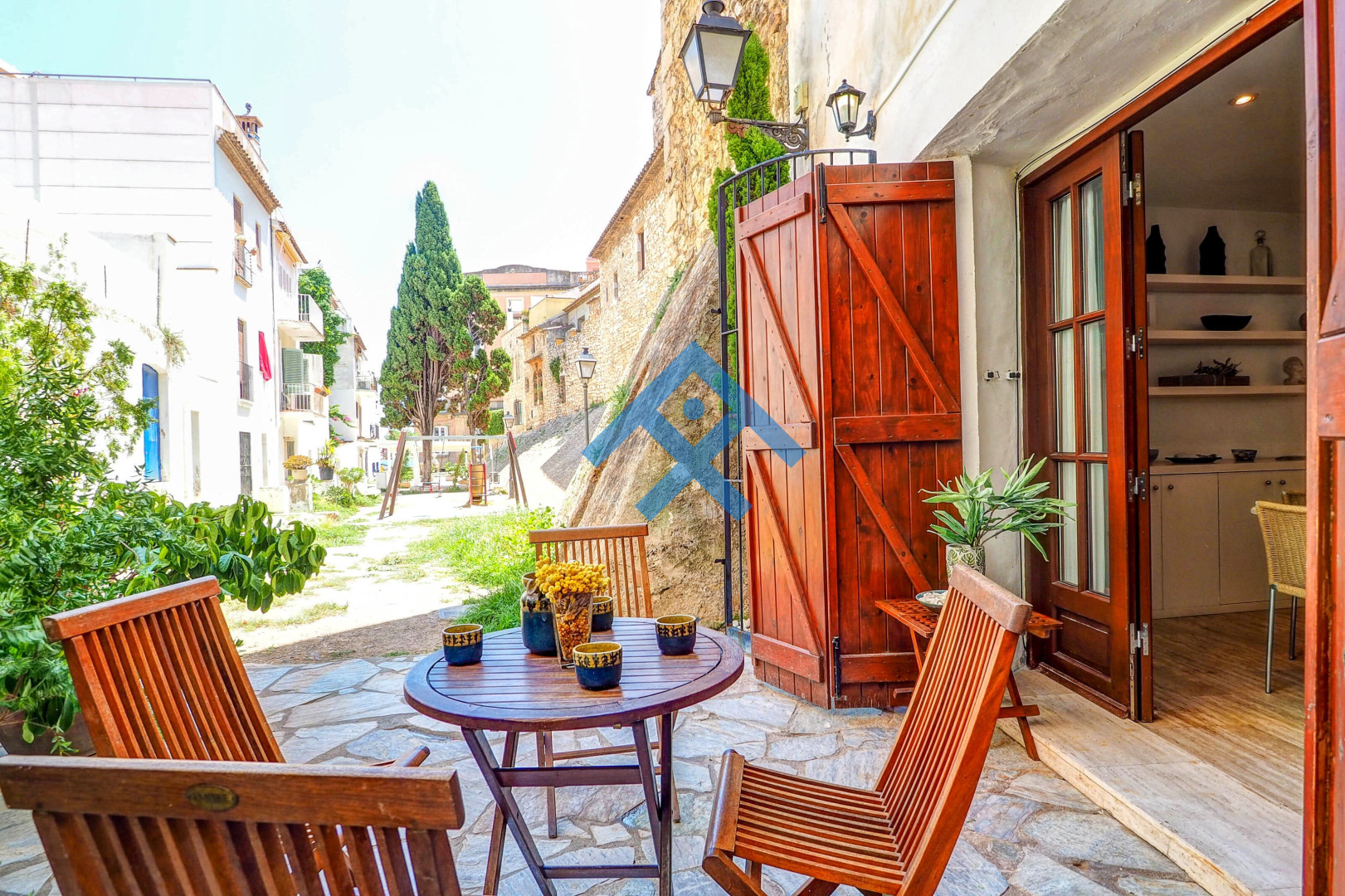 Charming House next to the beach - 12608