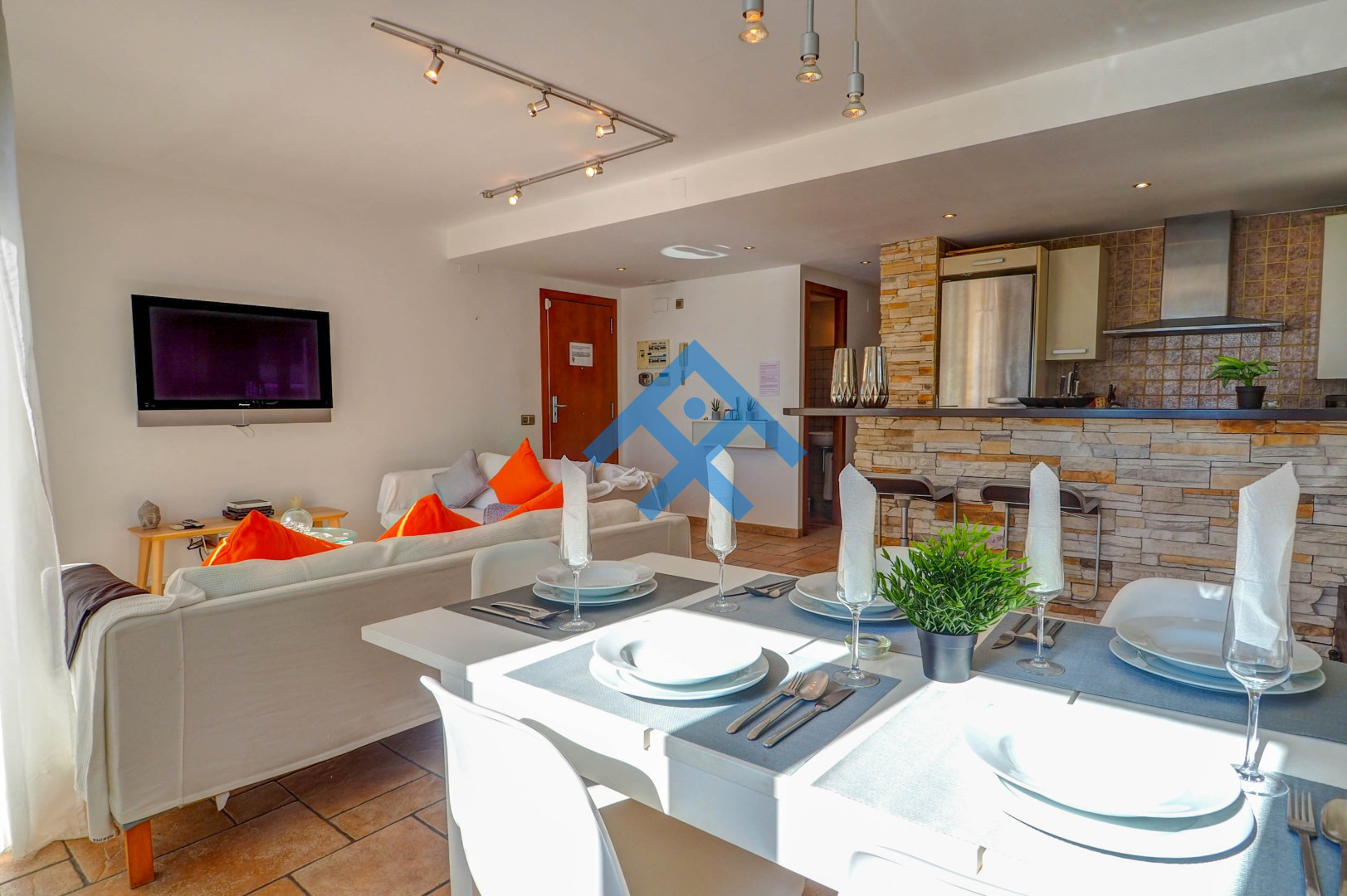 La Marina Sea Front Apartment - 13578