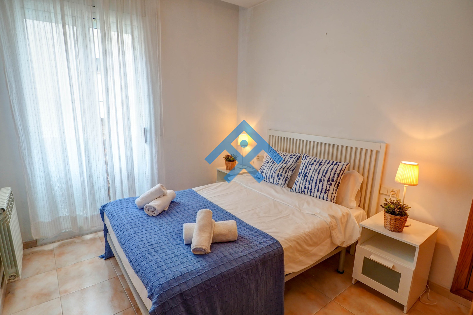 Gloria Apartment - 16440