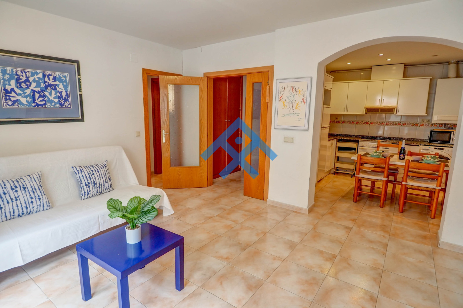 Gloria Apartment - 16450