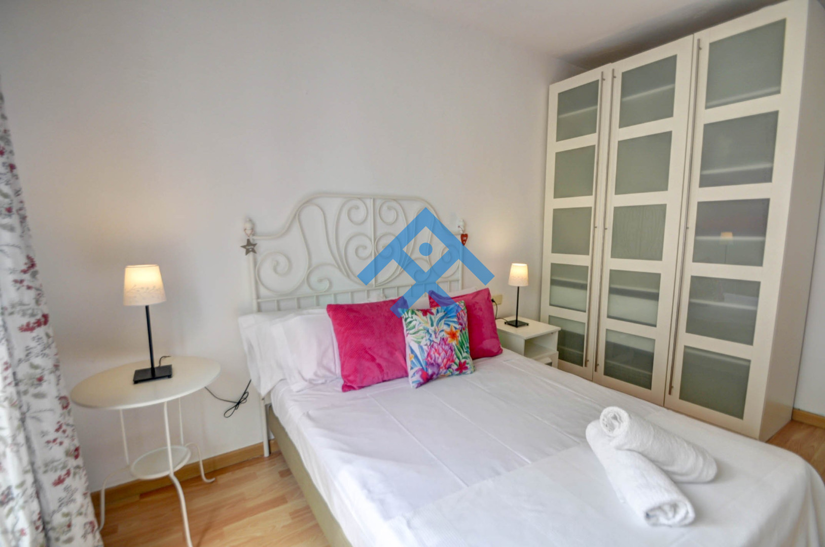 Sebastian Terrace Apartment - 17128