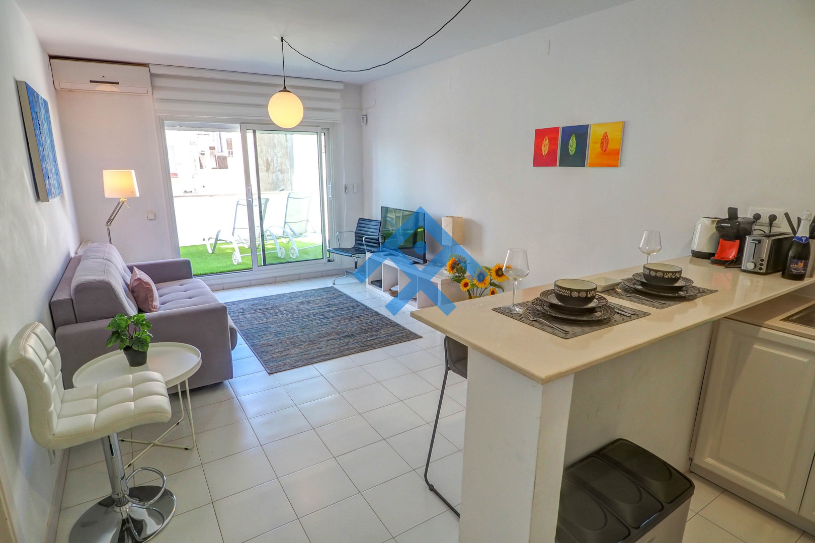 White Penthouse - 17883