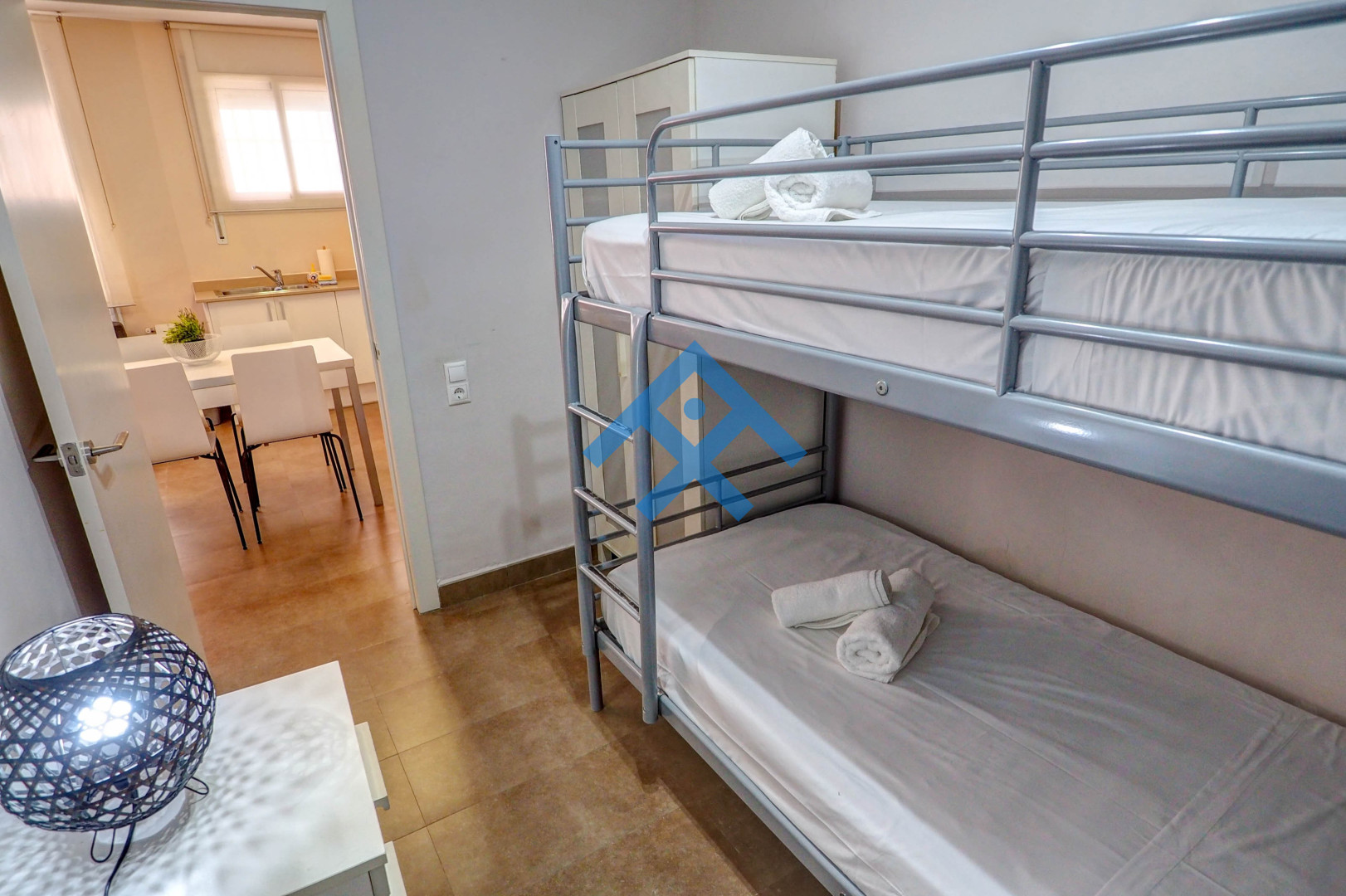 Benet Apartment - 17929