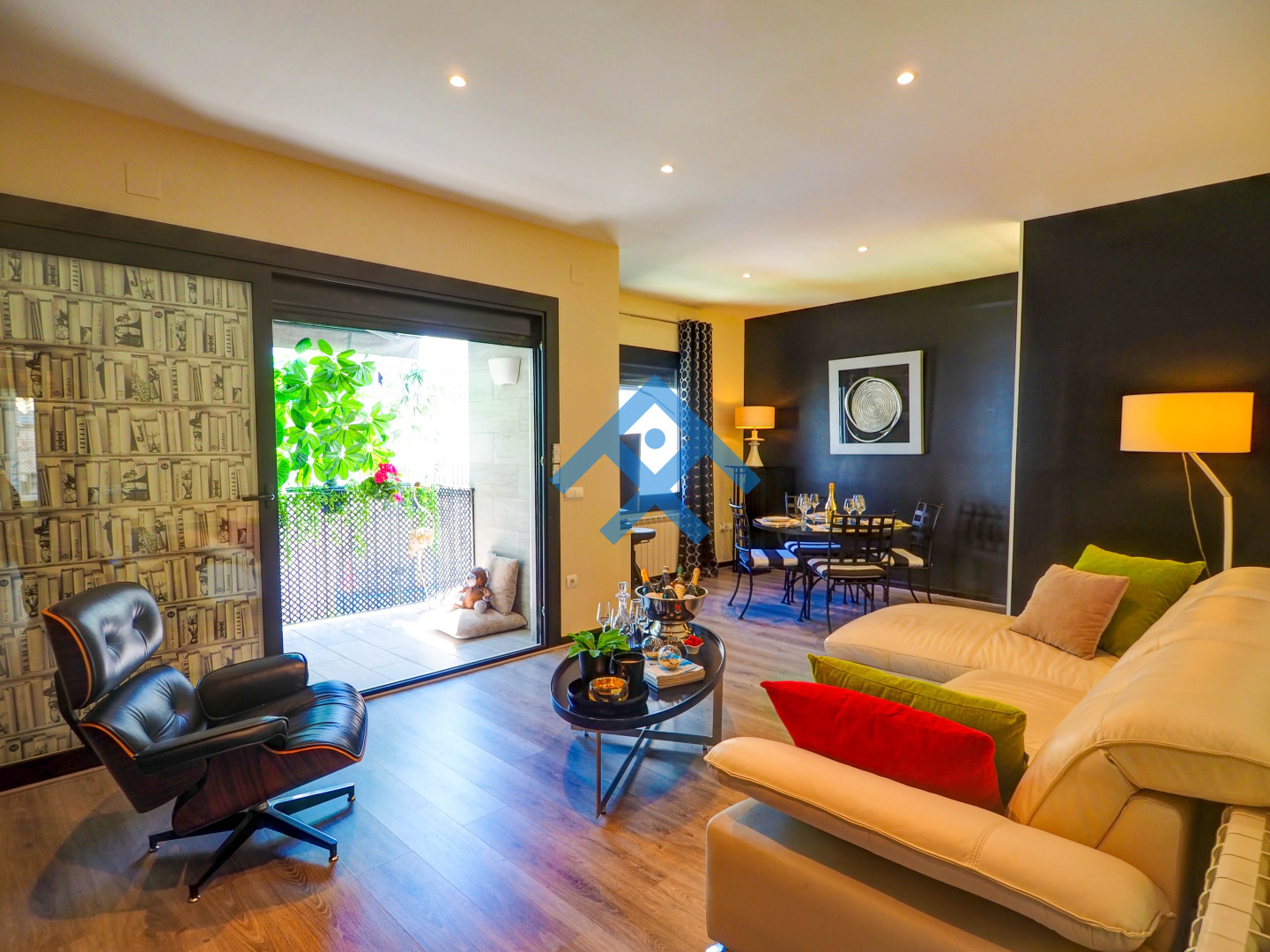 Flamingo Apartment - 22279