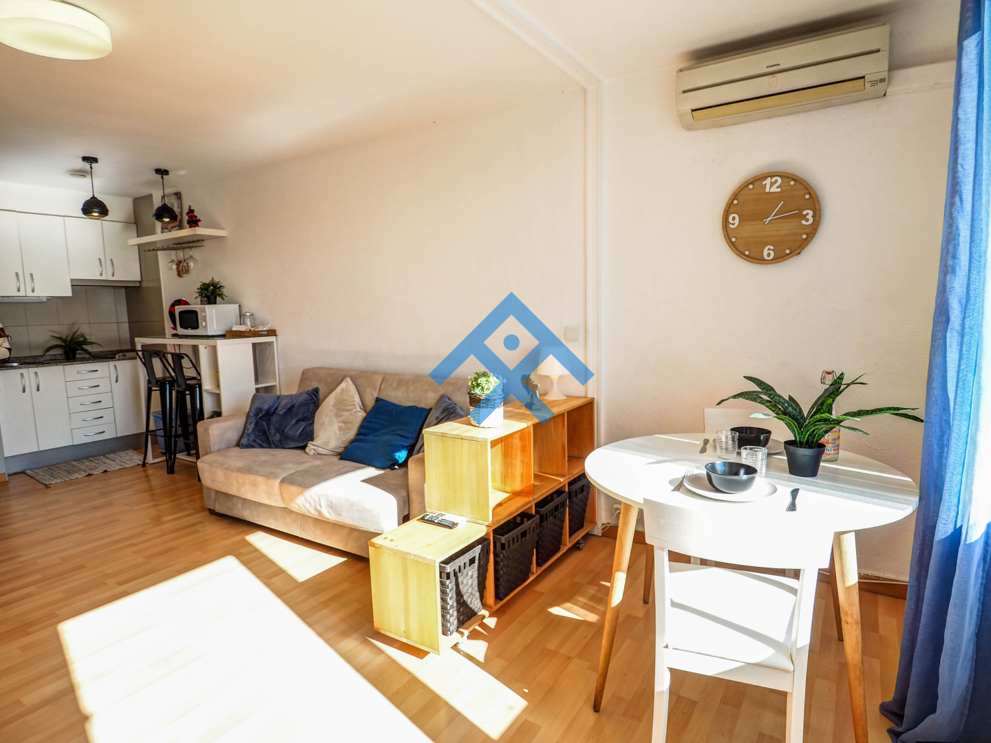 The Blue Island Loft - 26750