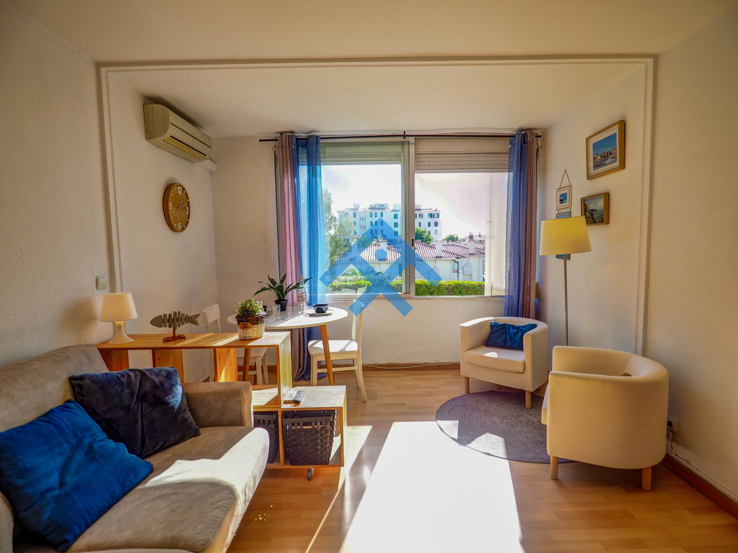 The Blue Island Loft - 26772