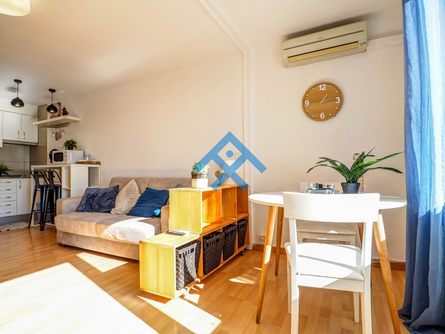 The Blue Island Loft - 26785