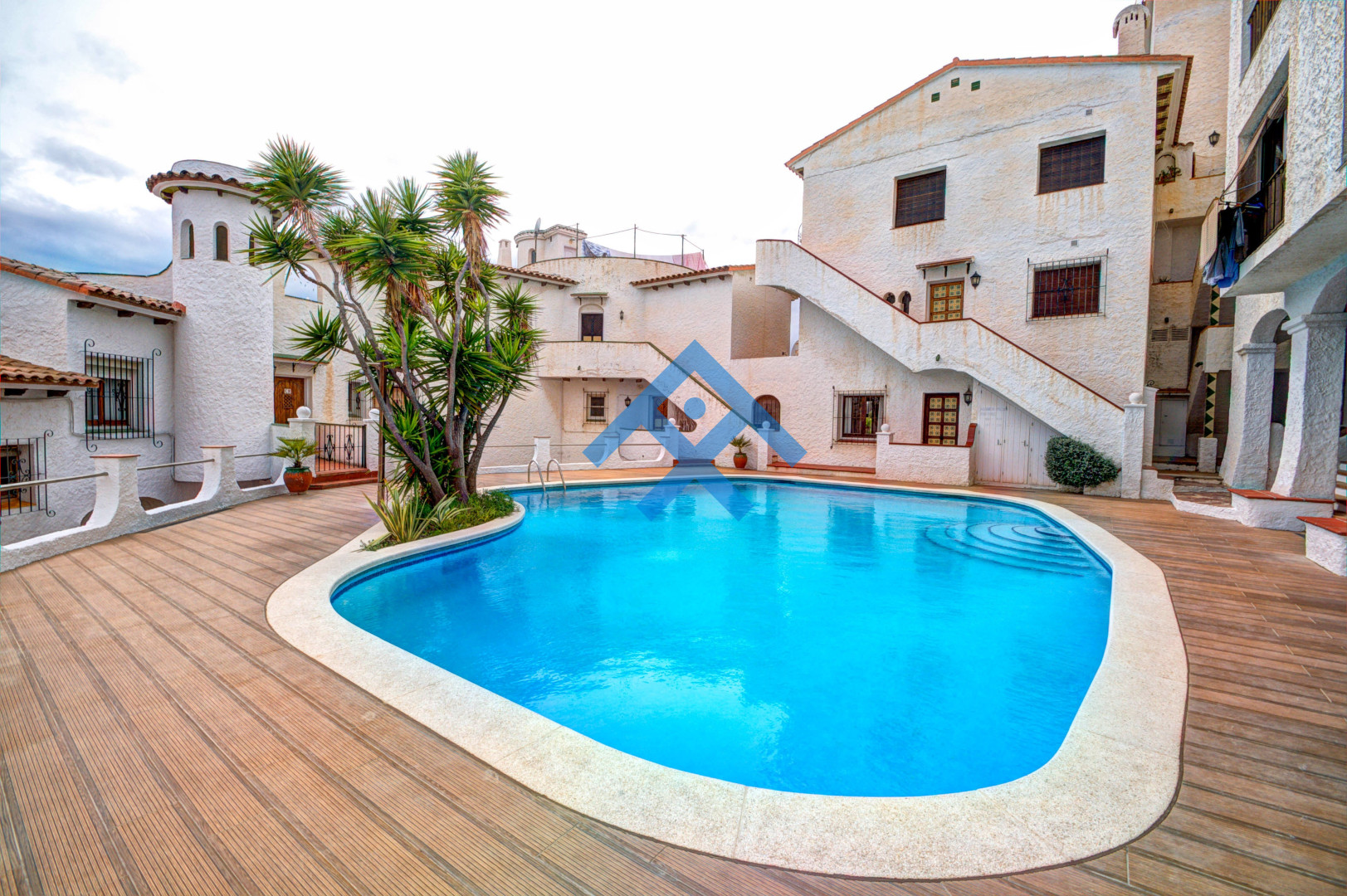 Sea Balcony Apartment - 27047