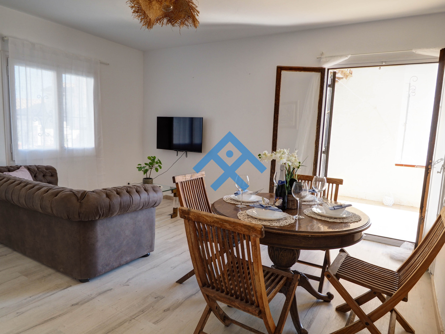 Sea Balcony Apartment - 27052