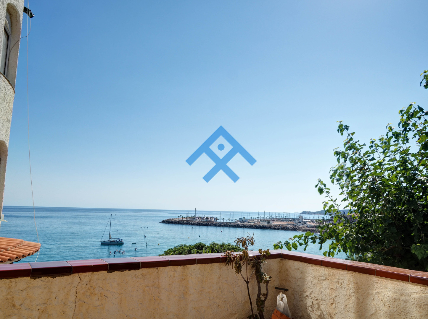 Sea Balcony Apartment - 27058