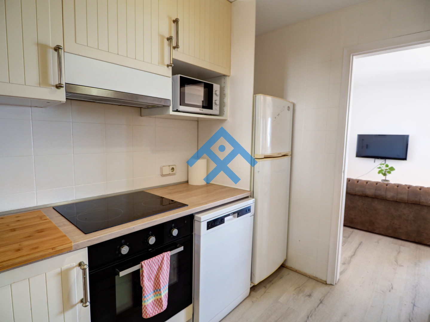 Sea Balcony Apartment - 27084
