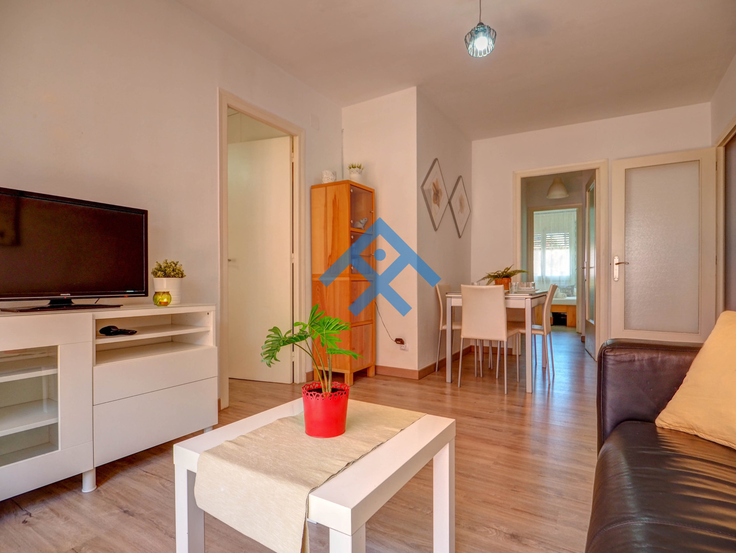 Nefertiti Terrace - 27541