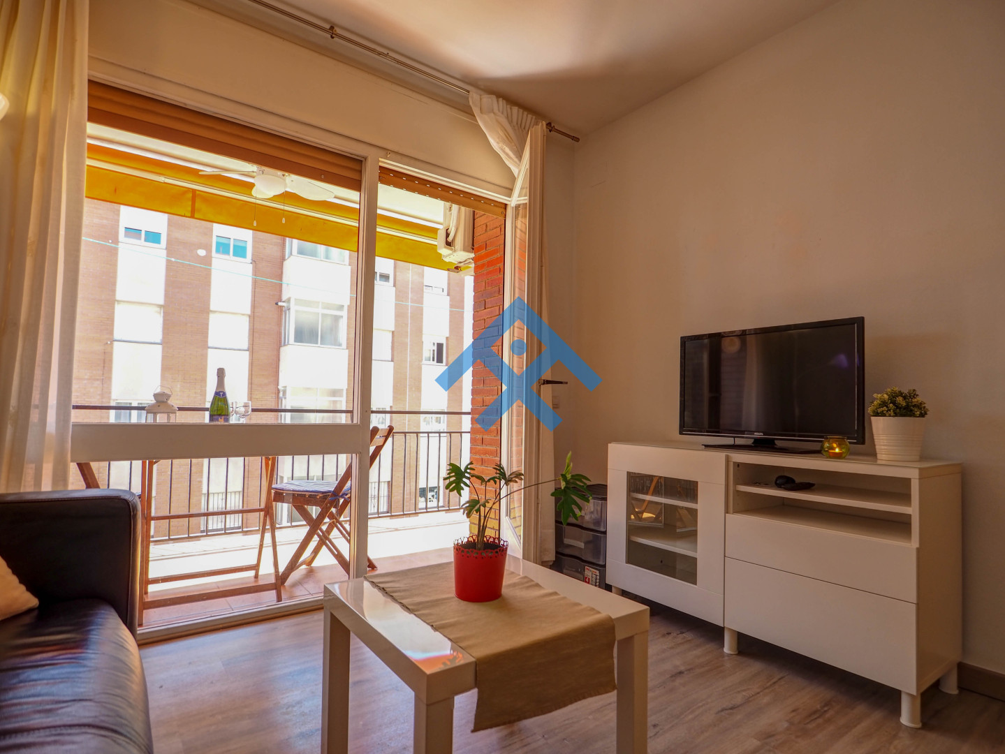 Nefertiti Terrace - 27543