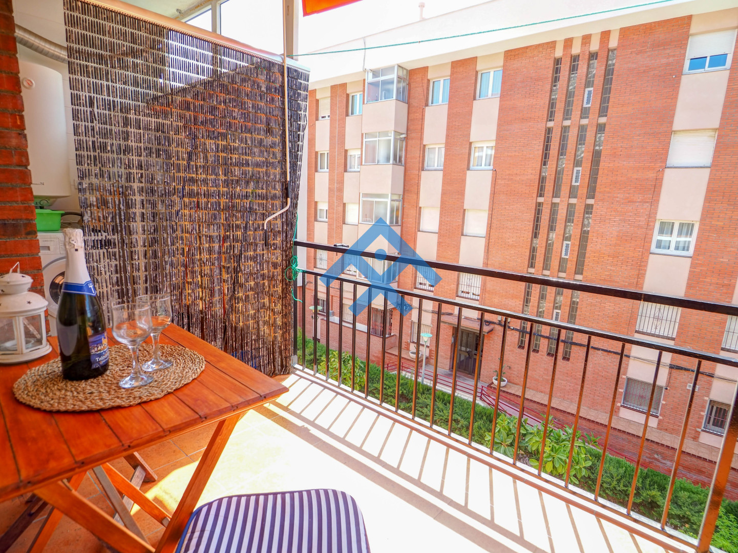 Nefertiti Terrace - 27559
