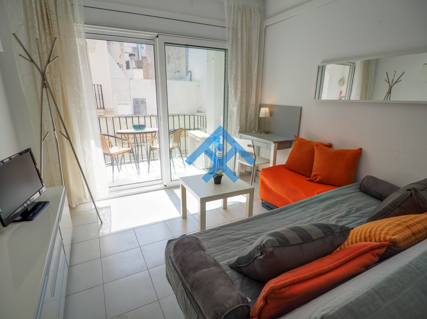Ferdinand Apartment - 28383