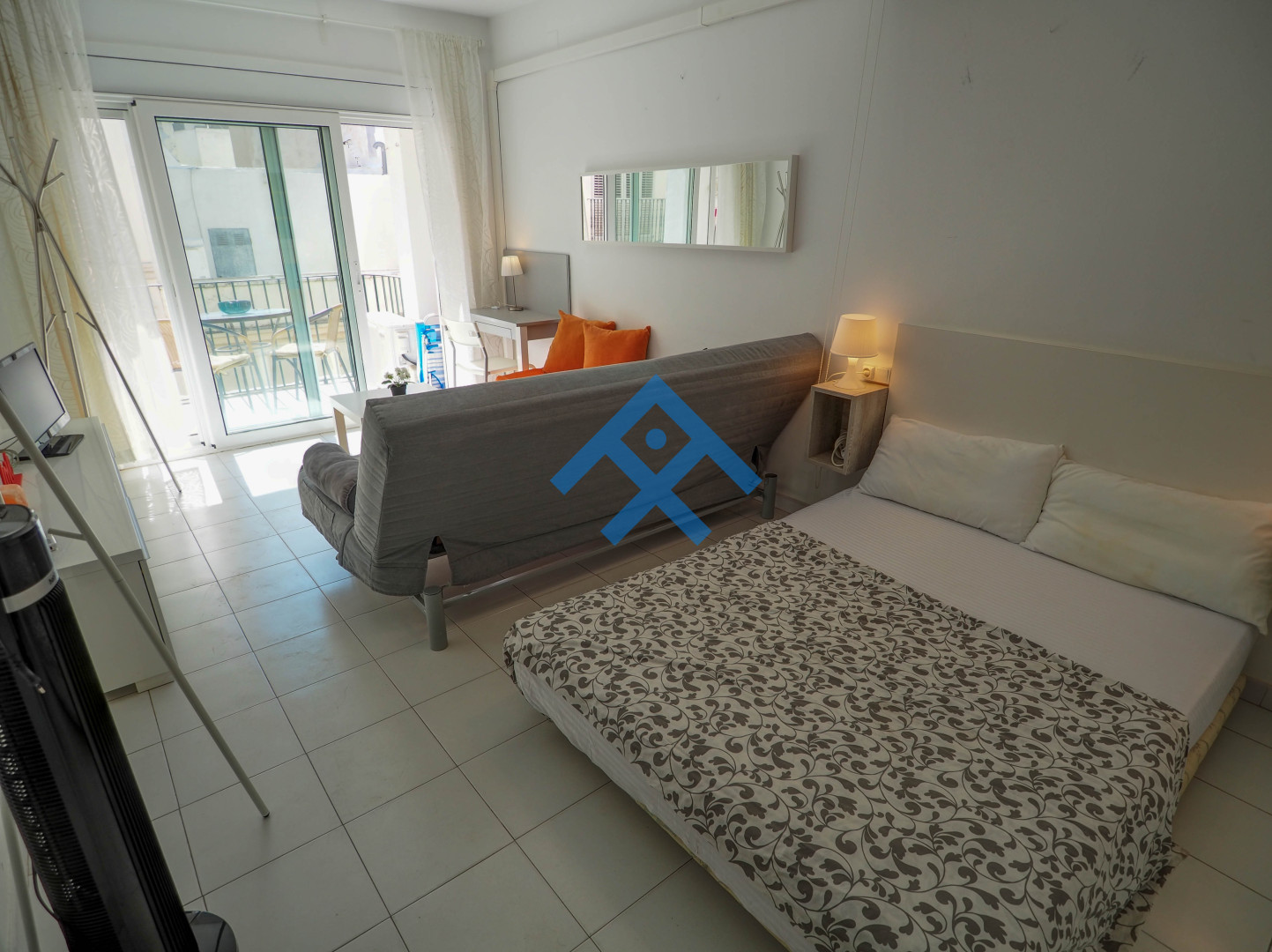 Ferdinand Apartment - 28395