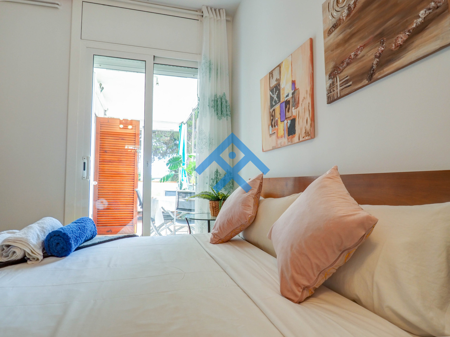 Gala Apartment - 28544