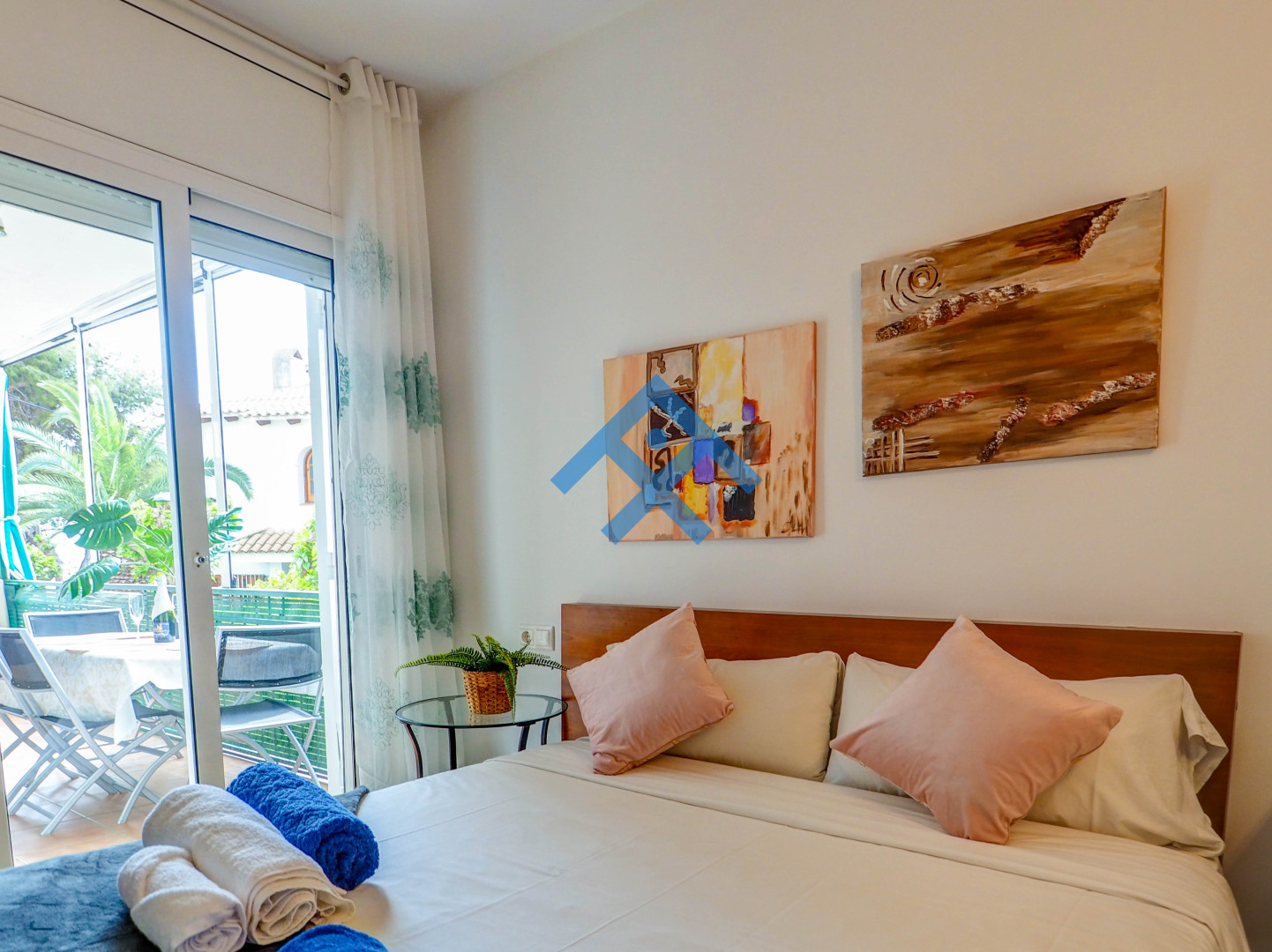 Gala Apartment - 28548