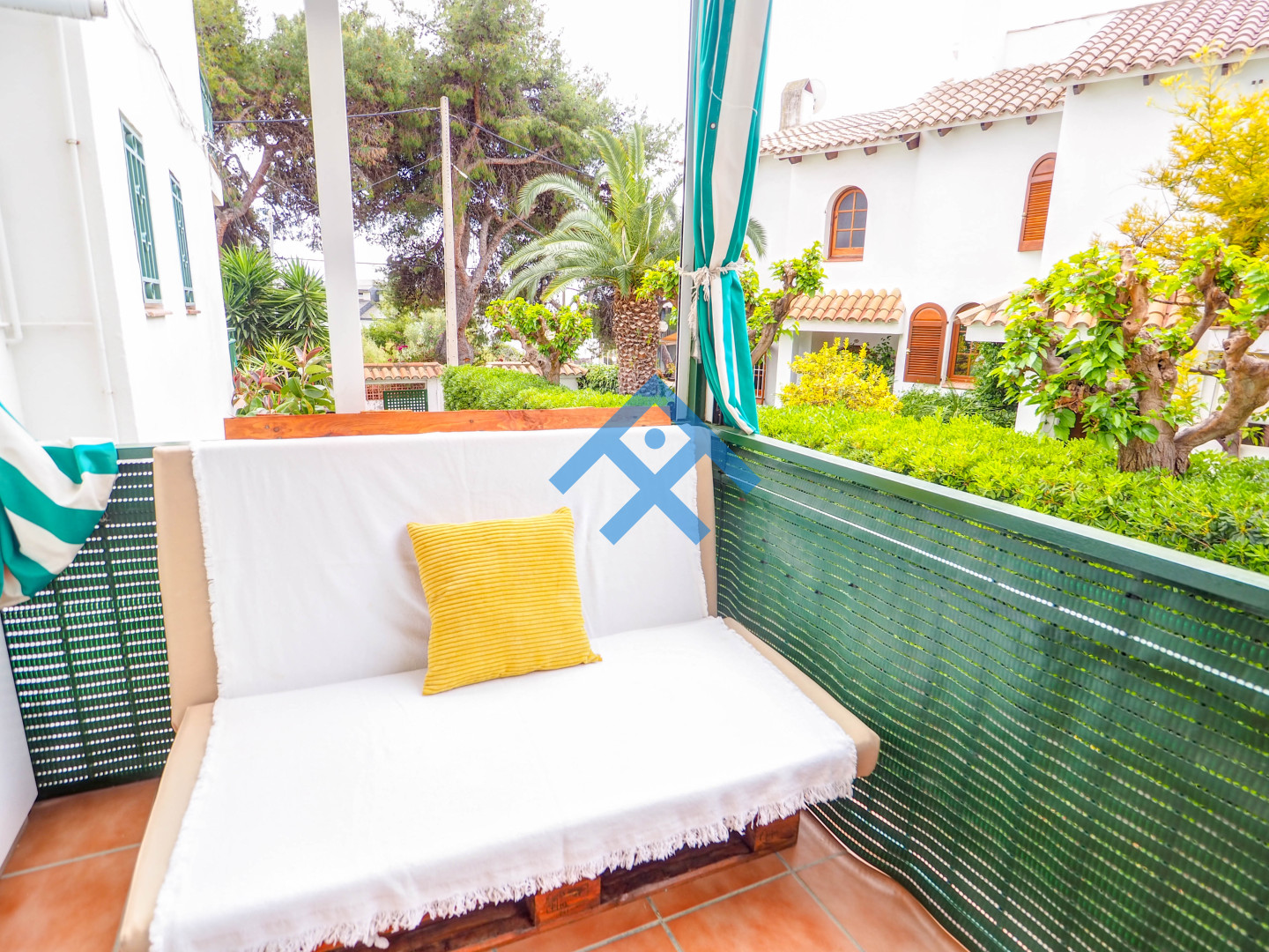 Gala Apartment - 28558