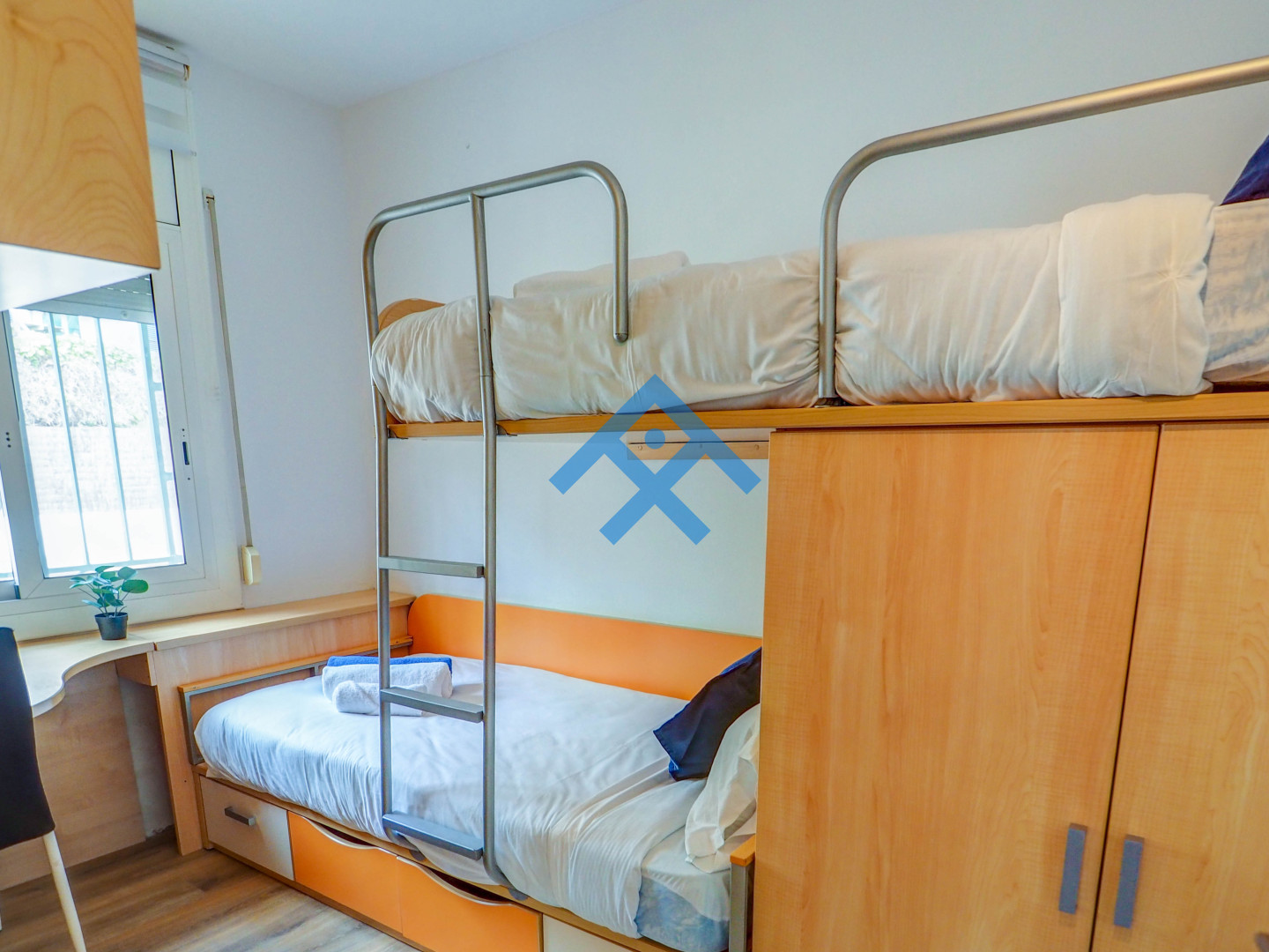 Gala Apartment - 28564