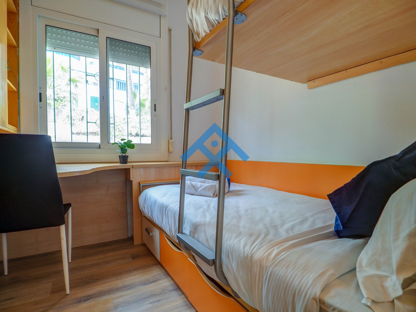Gala Apartment - 28567