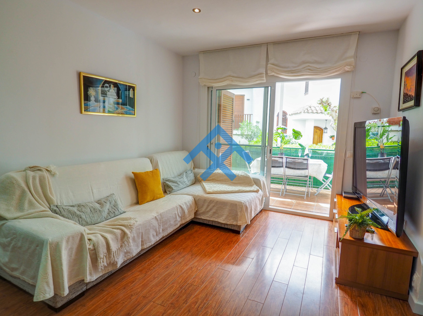 Gala Apartment - 28576