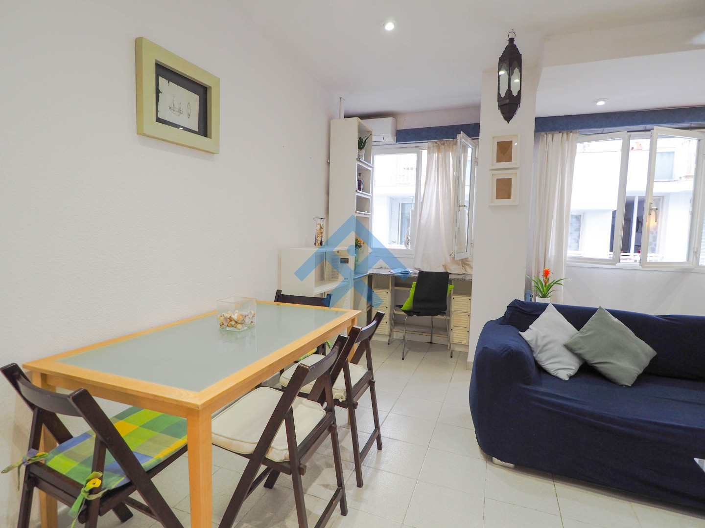 Sunflower Apartment - 31722