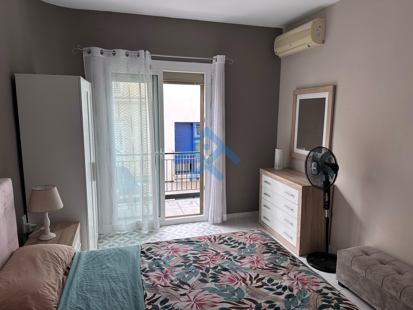 Pink Aurora Apartment - 32772