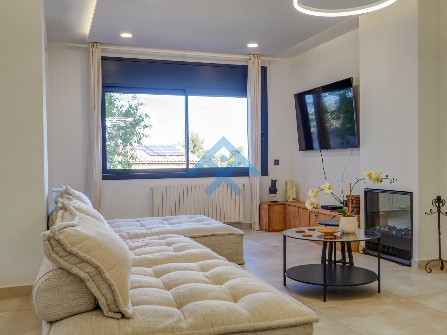 Casa Avril - 33024