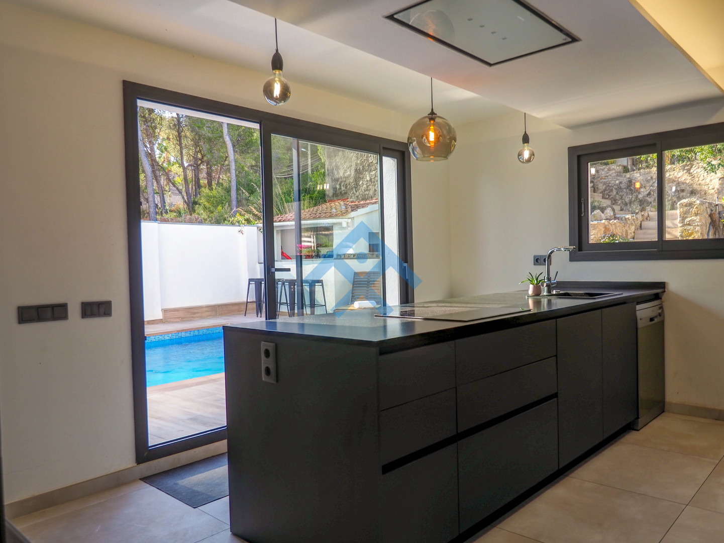 Casa Avril - 33036