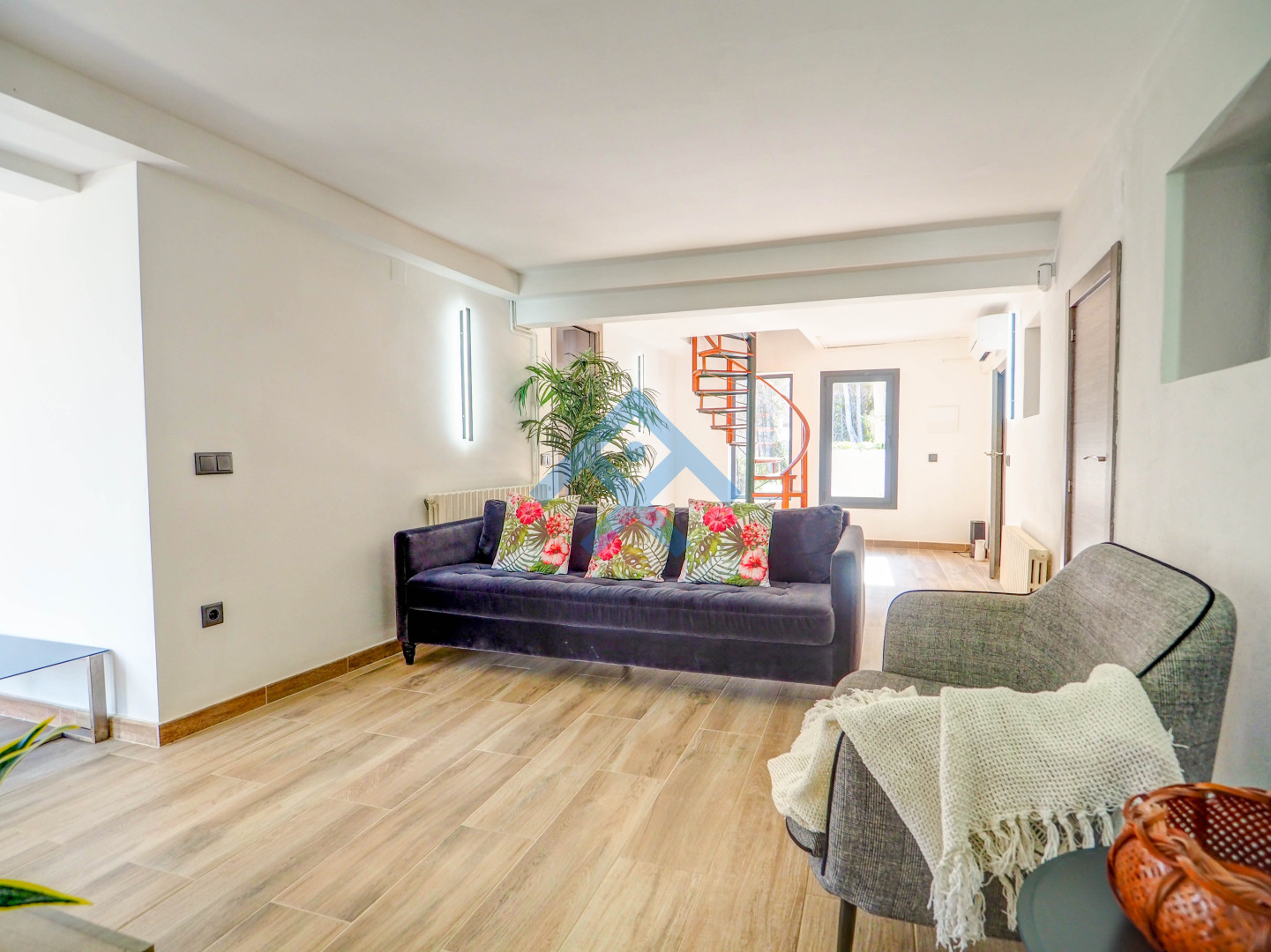 Casa Avril - 33082