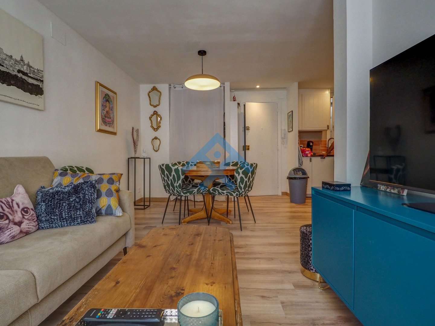 Exotic Eden apartment - 33207